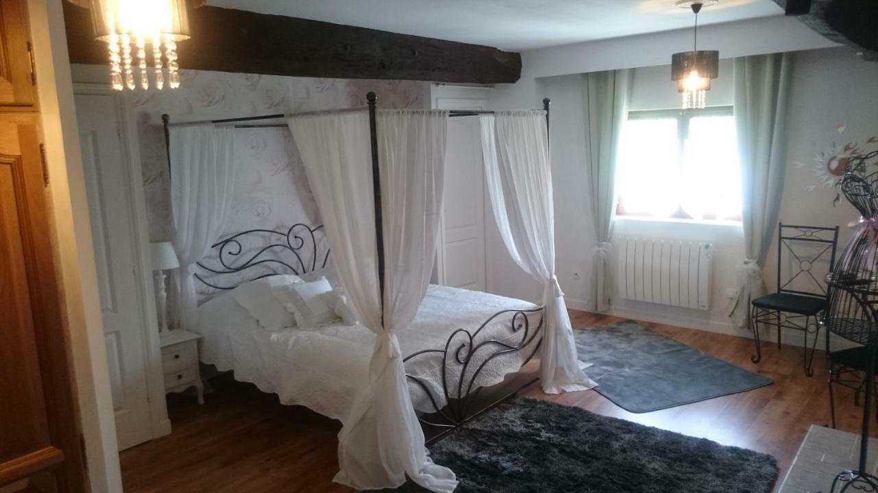La Gerbaudiere Chambres&table D Hotes Proche Mont Saint Michel Cuisine Maison Notre-Dame-du-Touchet