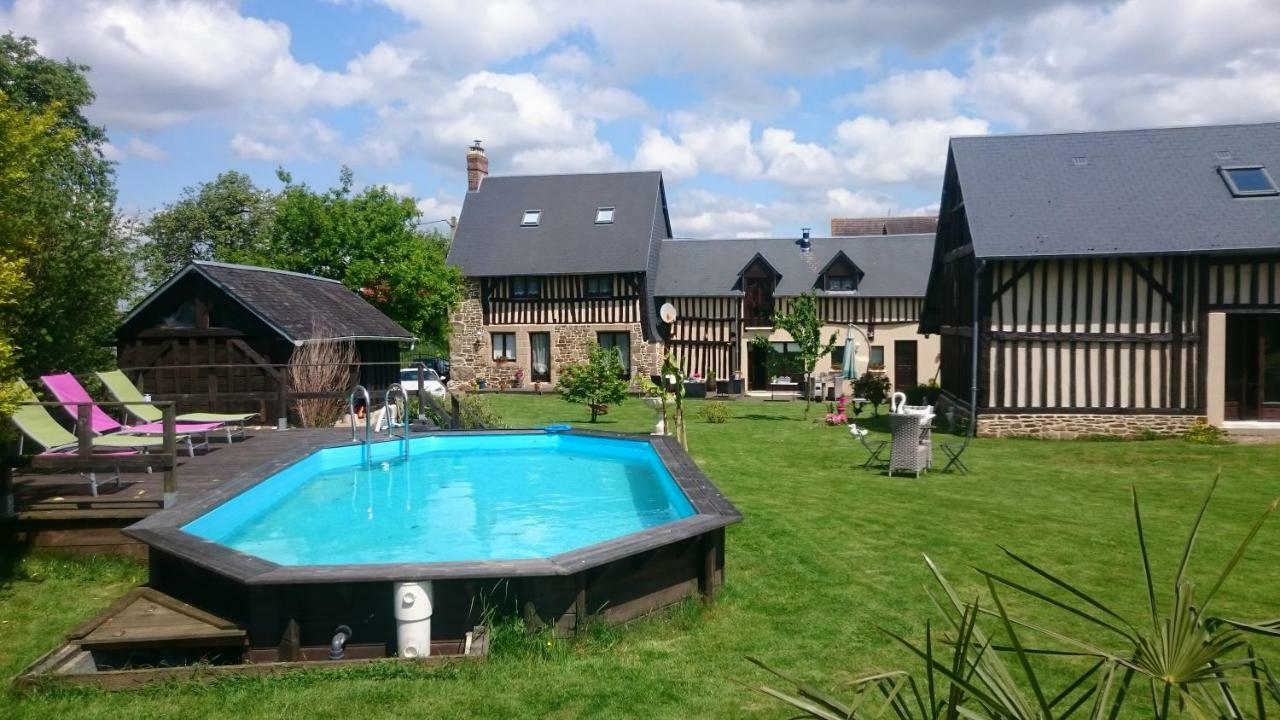 La Gerbaudiere Chambres&table D Hotes Proche Mont Saint Michel Cuisine Maison Bed & Breakfast